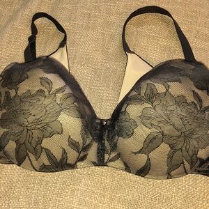 Cacique Elegant Black Floral Lace Bra